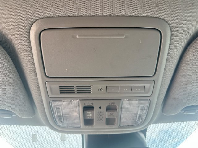 Used 2016 Honda Odyssey EX-L image 39
