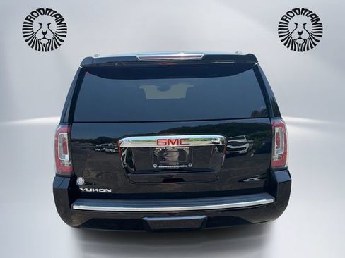 Used 2018 GMC Yukon Denali w/ Open Road Package AWD/4WD image 7