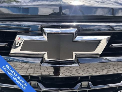Used 2025 Chevrolet Silverado 1500 RST AWD/4WD image 10