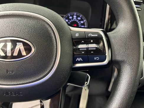 Used 2021 Kia Sorento LX FWD image 8