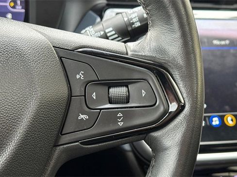 Used 2023 Chevrolet Bolt EUV Premier w/ Sun & Sound Package image 37