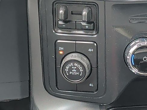 Used 2026 Ford F150 XLT w/ Tow/Haul Package AWD/4WD image 30