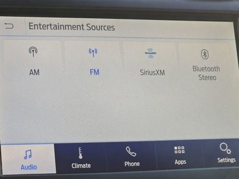 Used 2020 Ford Fusion SE image 6