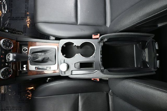 Used 2011 Mercedes-Benz C 300 4MATIC Sedan image 27