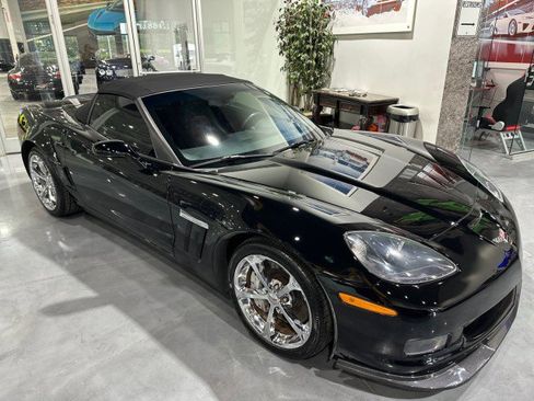 Used 2011 Chevrolet Corvette Grand Sport w/ Preferred Equipment Group RWD image 12