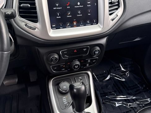 Used 2019 Jeep Compass High Altitude AWD/4WD image 17