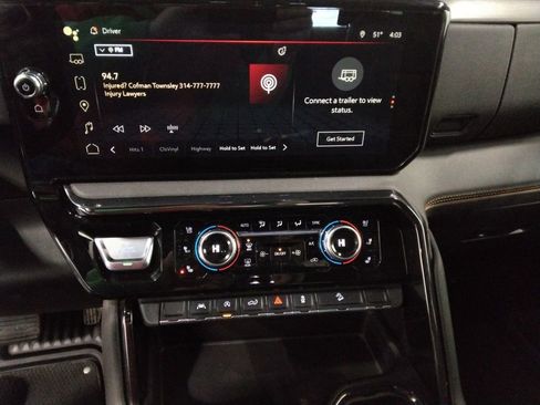 Used 2022 GMC Sierra 1500 AT4 image 17