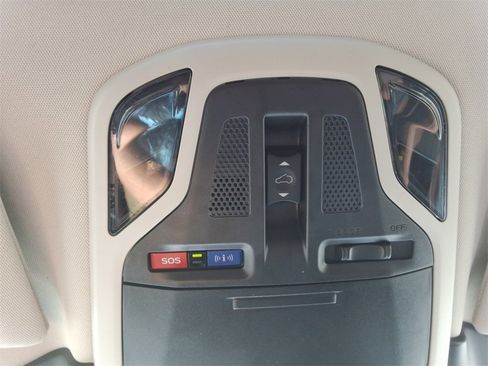 Used 2024 Subaru Outback Touring XT image 37