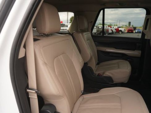 Used 2024 Ford Expedition Max Limited image 19