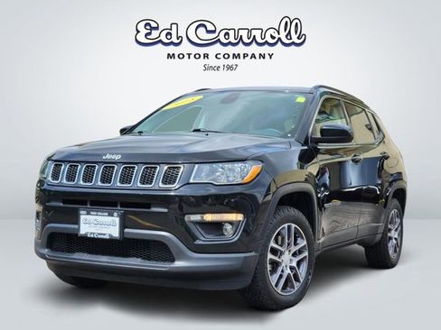 Used 2018 Jeep Compass Latitude w/ Popular Equipment Group AWD/4WD image 1