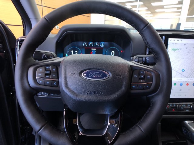New 2026 Ford Ranger Lariat w/ Black Appearance Package AWD/4WD image 13