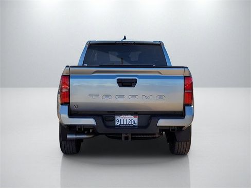 Used 2024 Toyota Tacoma TRD Sport image 5