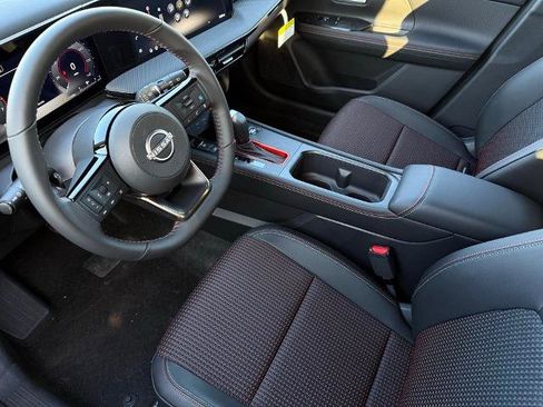 New 2026 Nissan Kicks SR image 16