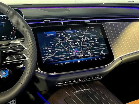 New 2026 Mercedes-Benz E 53 AMG e 4MATIC Sedan image 8