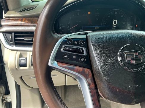 Used 2014 Cadillac XTS Platinum AWD/4WD image 11