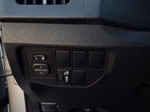 Used 2015 Toyota Prius Three w/ Preferred Accessory Package image 13