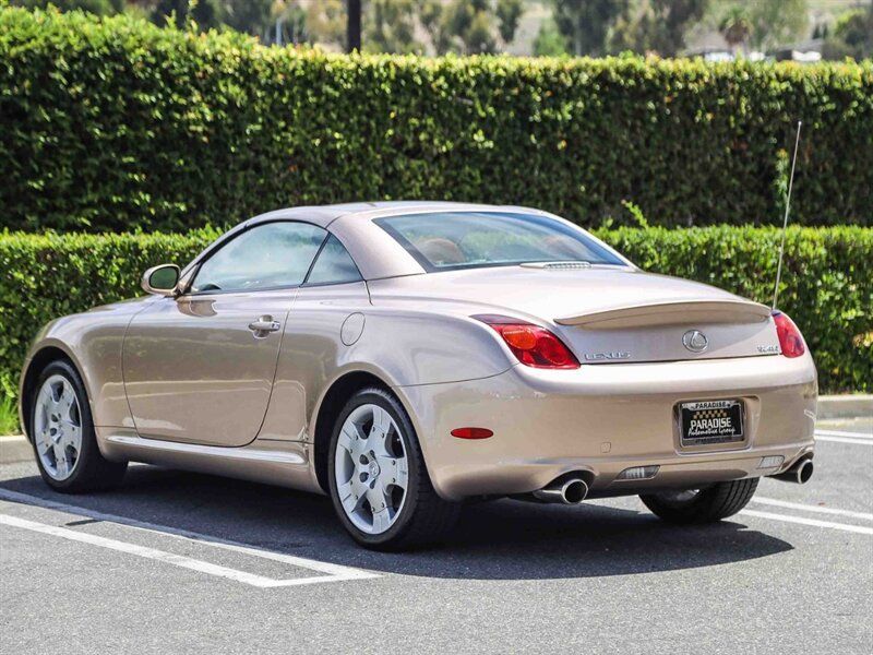 Used 2005 Lexus SC 430 Convertible w/ Preferred Accessory Pkg RWD image 9