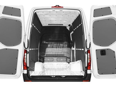 Used 2021 Mercedes-Benz Sprinter 3500 image 11