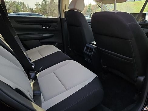 Used 2024 Honda CR-V EX image 12