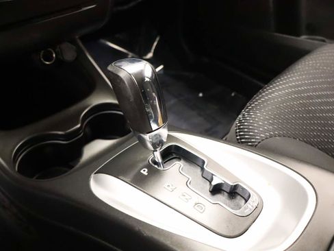 Used 2016 Dodge Journey SE image 9