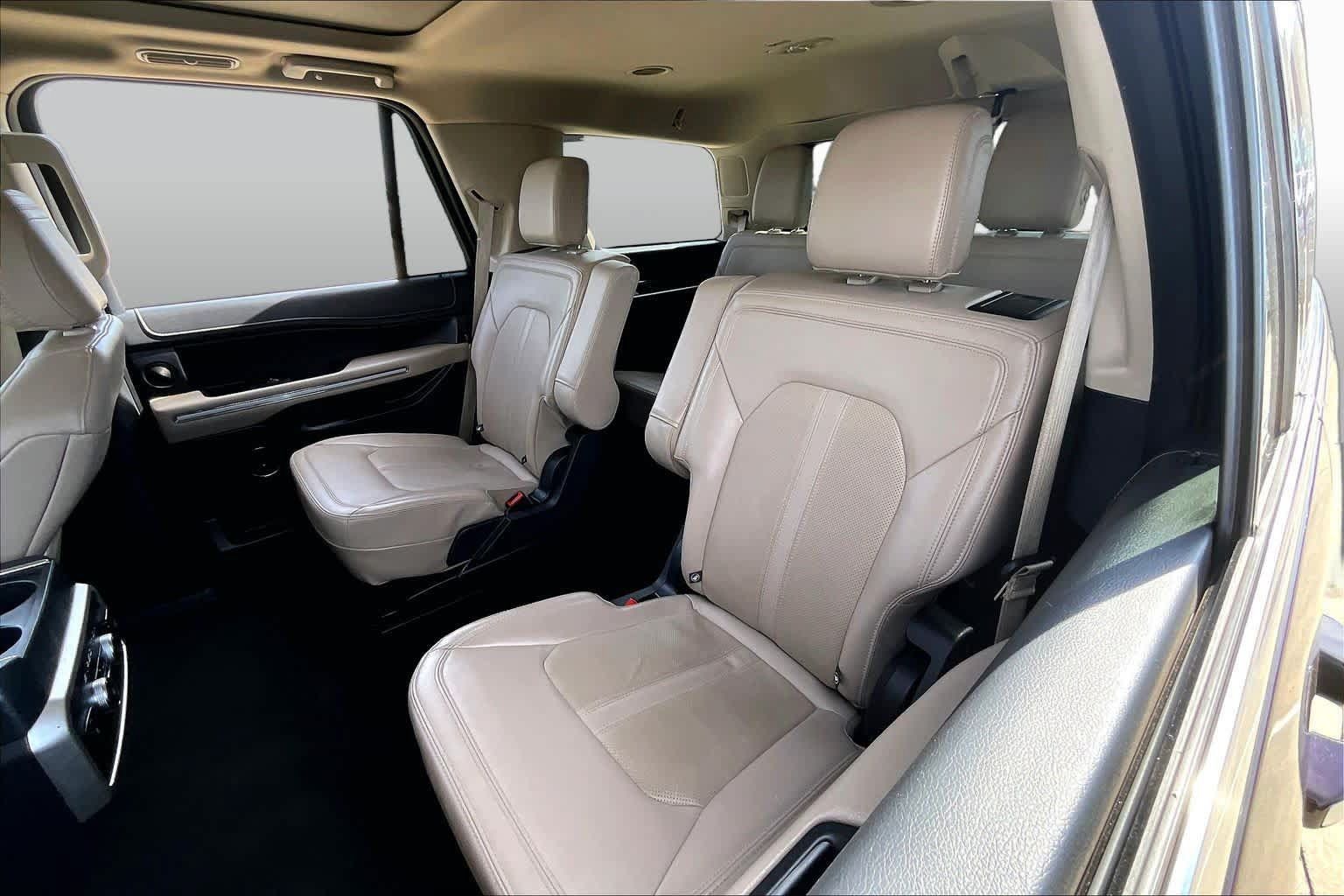 Used 2024 Ford Expedition Limited AWD/4WD image 20