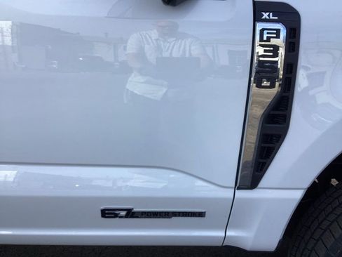 New 2026 Ford F350 XL w/ 360-Degree Camera Package AWD/4WD image 12