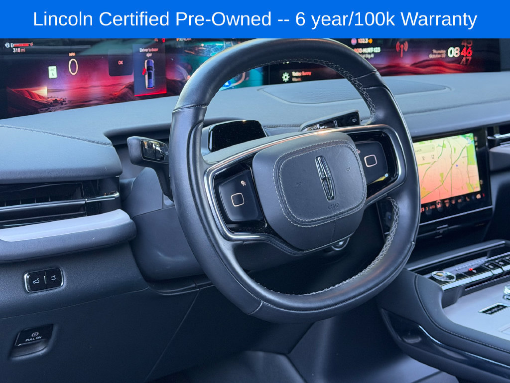 Used 2026 Lincoln Navigator Premiere AWD/4WD image 31