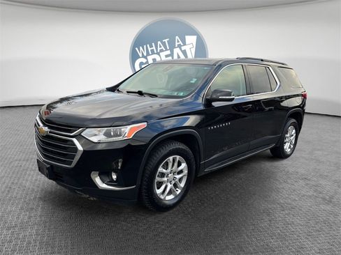 Used 2021 Chevrolet Traverse LT w/ LPO, Cargo Package image 8
