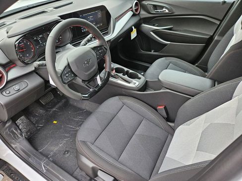 New 2026 Chevrolet Trax RS w/ Driver Confidence Package image 3