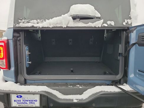 New 2025 Ford Bronco Heritage Edition image 10