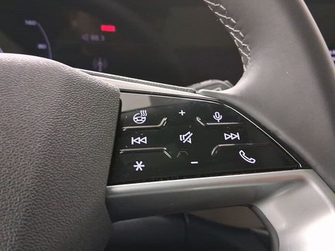 New 2025 Audi Q5 Premium Plus image 21