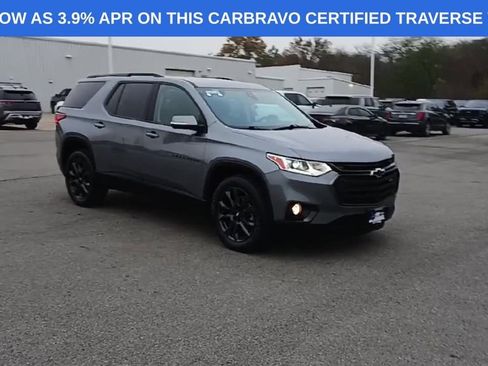 Certified 2021 Chevrolet Traverse RS w/ LPO, Floor Liner Package image 2