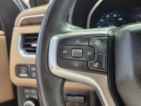 Used 2023 Chevrolet Tahoe Premier w/ Premium Package AWD/4WD image 23