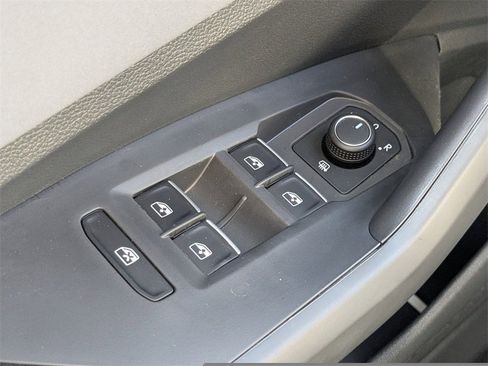 New 2026 Volkswagen Jetta SE image 26