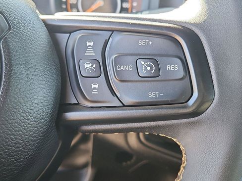 Used 2024 Jeep Wrangler Sport S image 21