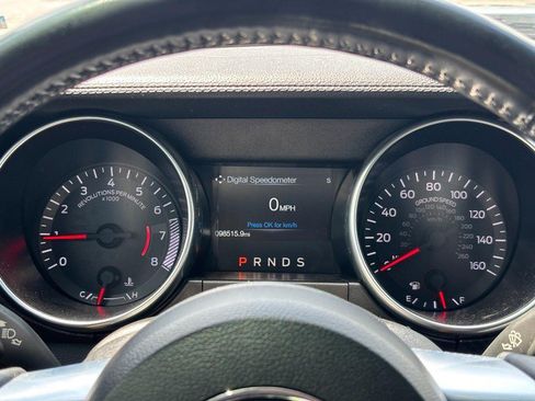 Used 2018 Ford Mustang Coupe RWD image 16