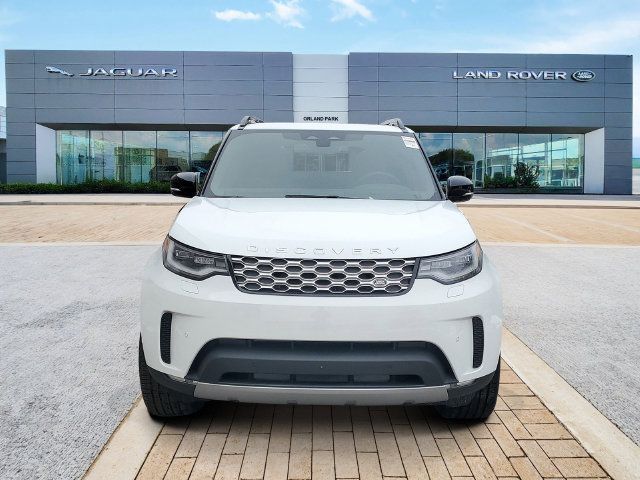 Certified 2026 Land Rover Discovery S AWD/4WD image 2