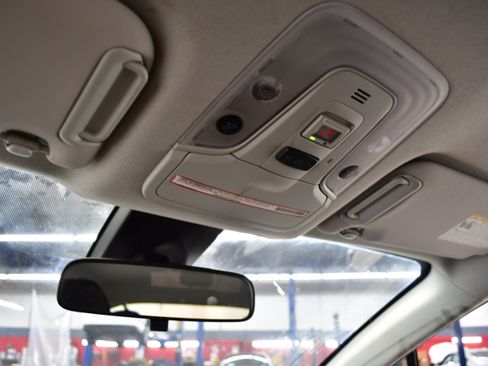 Used 2022 Toyota Prius LE image 47