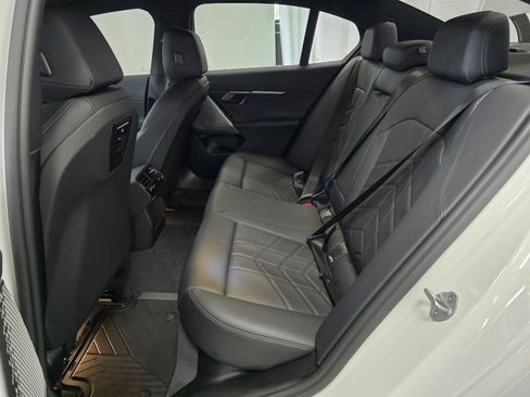 Used 2026 BMW 530i xDrive w/ Premium Package image 18