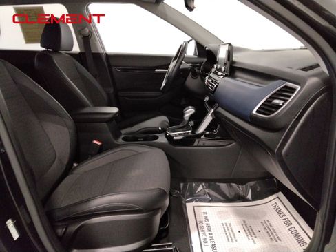 Used 2023 Kia Seltos S image 38