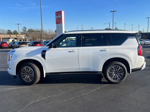 New 2026 Nissan Armada Platinum image 8