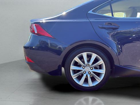Used 2014 Lexus IS 250 AWD w/ Premium Package image 27