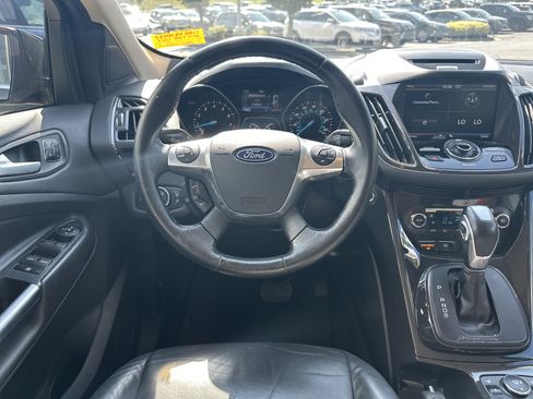 Used 2015 Ford Escape Titanium FWD image 15