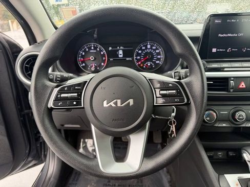 Used 2022 Kia Forte Sedan image 12