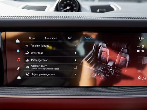 Used 2024 Porsche Cayenne Coupe image 72