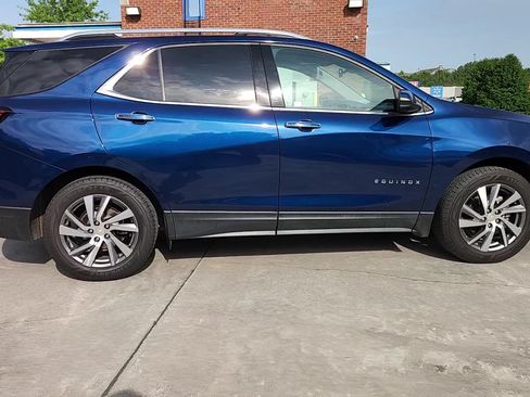 Used 2022 Chevrolet Equinox Premier FWD image 8