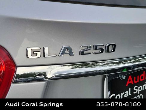 Used 2019 Mercedes-Benz GLA 250 4MATIC image 15