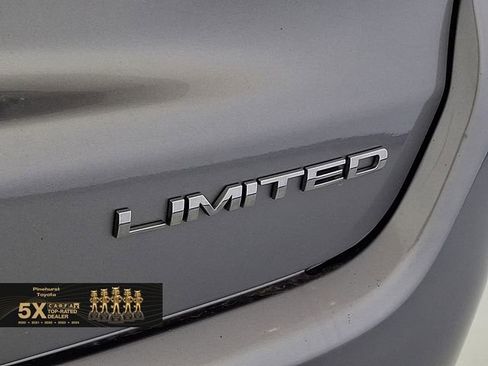 Used 2022 Jeep Compass Limited image 36