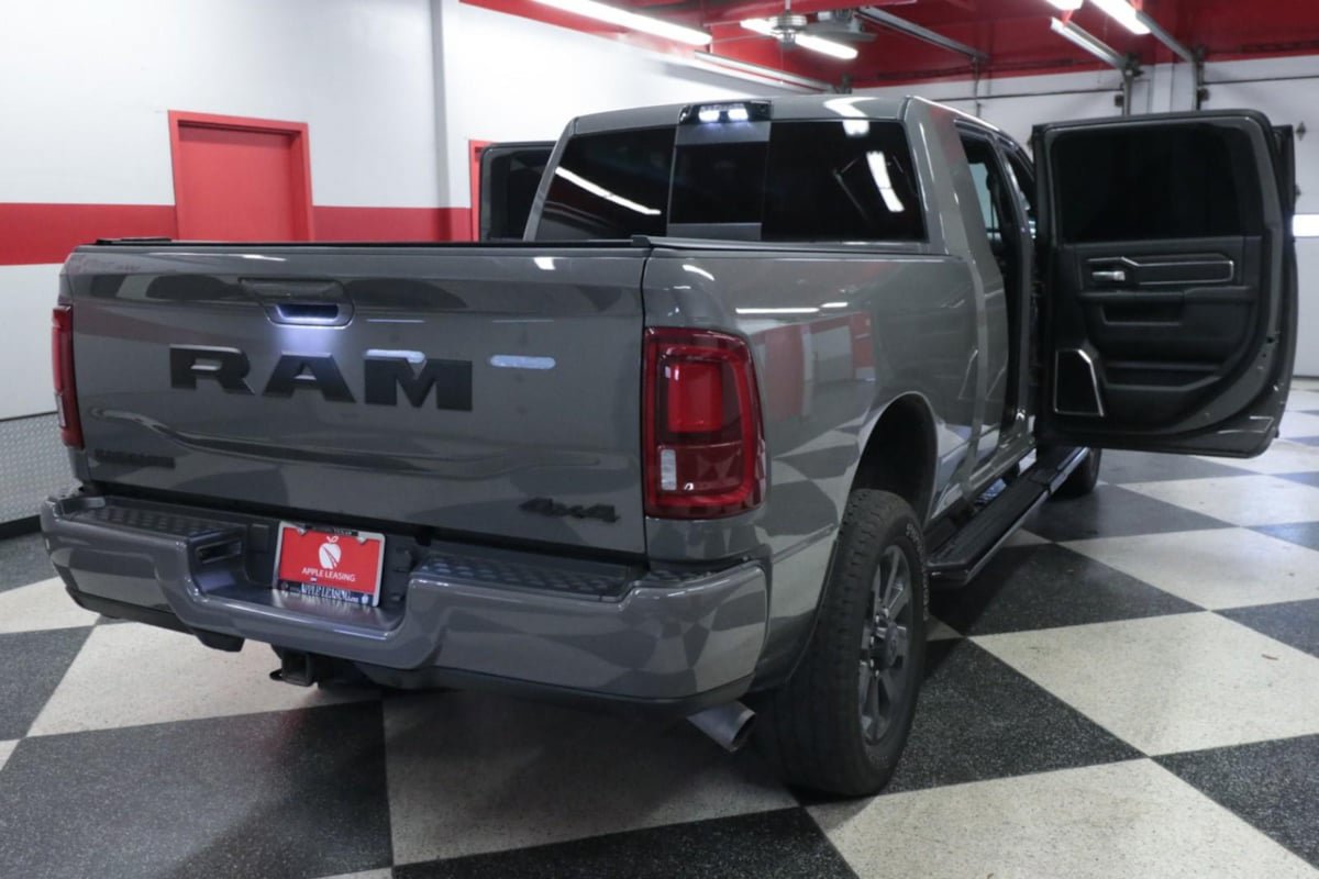 Used 2025 RAM 2500 Laramie w/ Night Edition AWD/4WD image 29