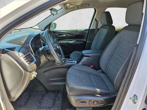 Used 2022 Chevrolet Equinox LT image 20